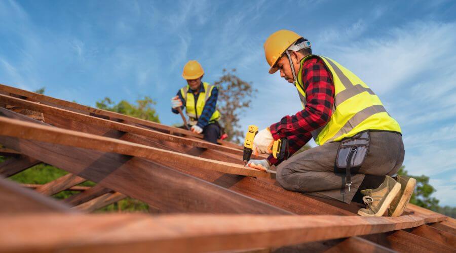 Professional Flat Roofing Installation in Dinuba, CA